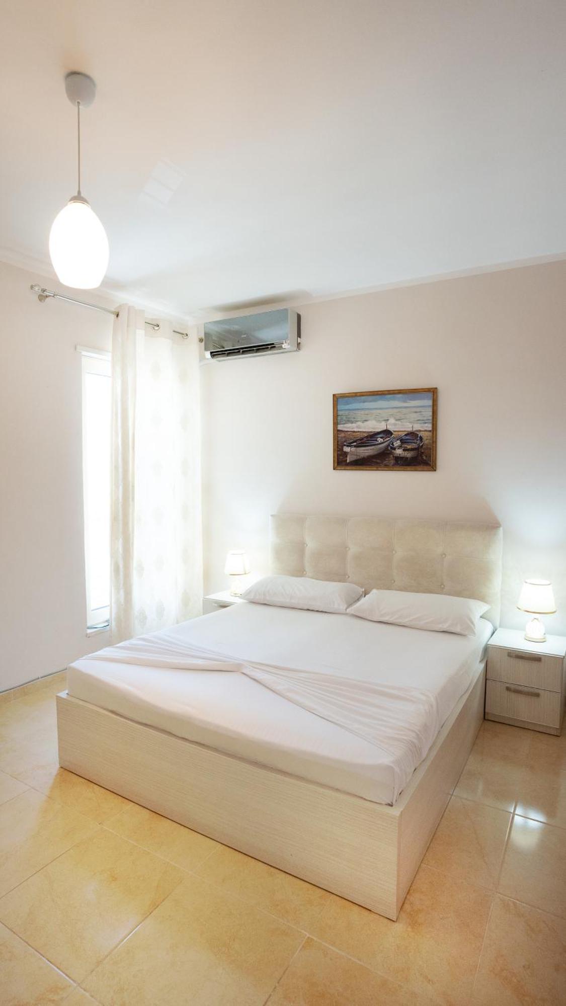 Sea View Apartement Дуррес Екстер'єр фото